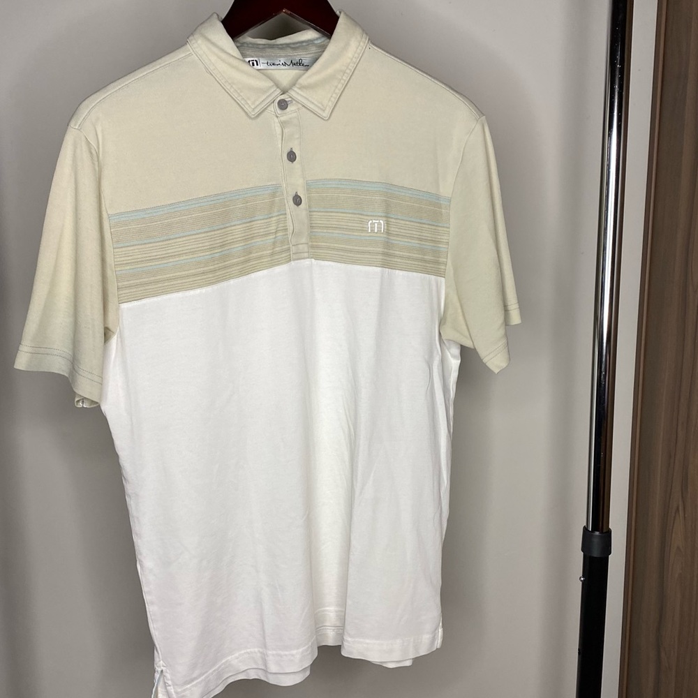 Men’s 🤍Travis Matthews Polo | Size L